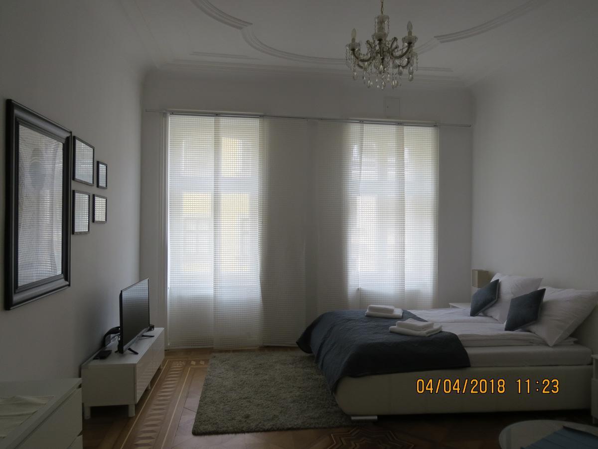 Ferienwohnungen Spittelberg Schrankgasse فيينا المظهر الخارجي الصورة